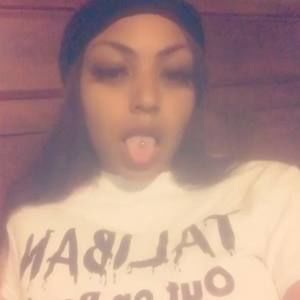 Meet your Posher, Jasmine